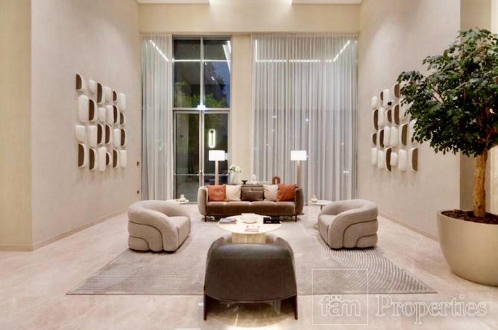 The Grand Apartment in Creek Harbour